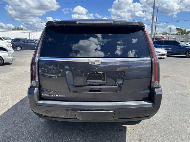 used 2017 Cadillac Escalade car, priced at $25,999