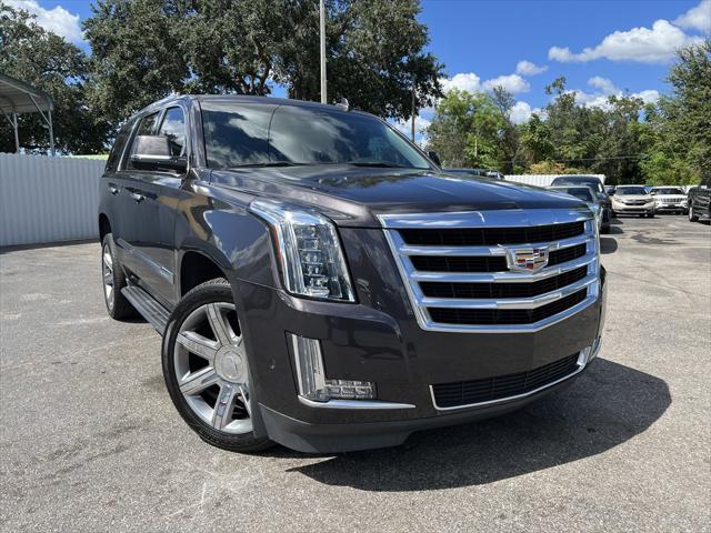 used 2017 Cadillac Escalade car, priced at $25,999