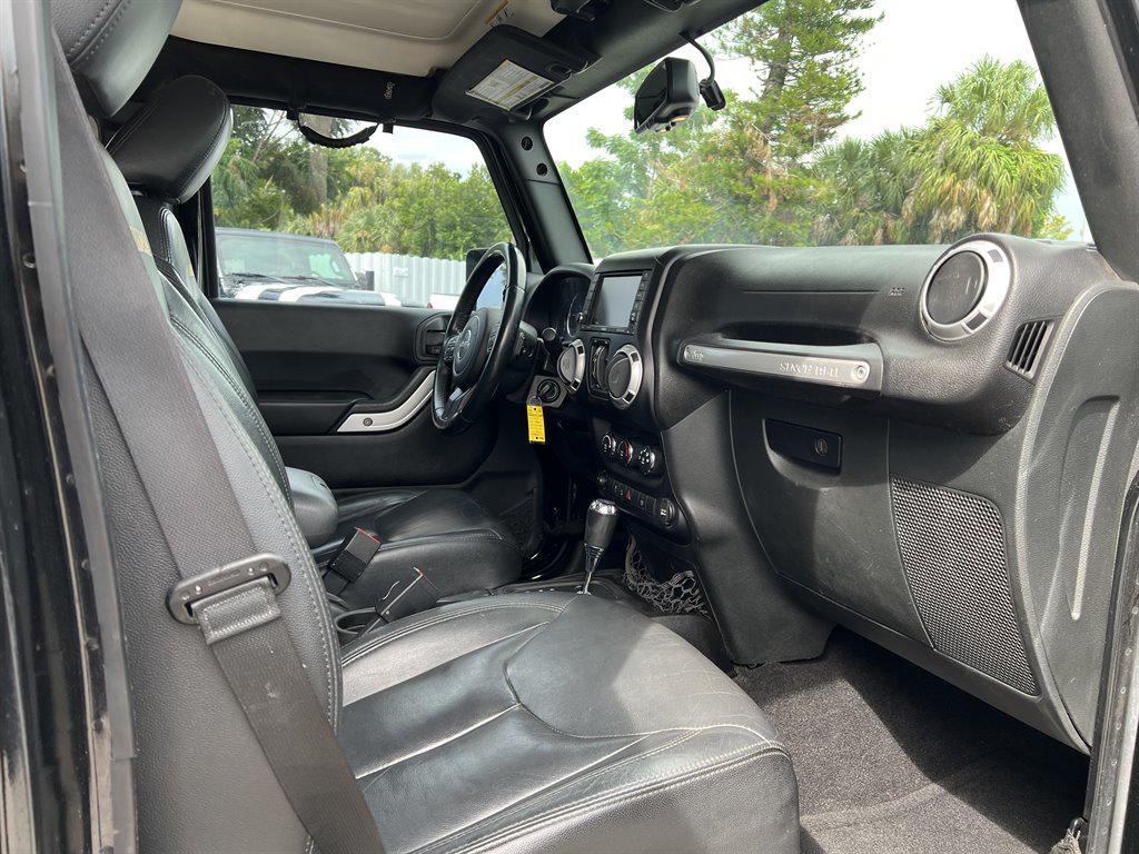 used 2015 Jeep Wrangler Unlimited car, priced at $15,829