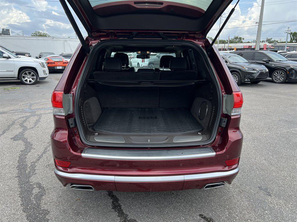 used 2016 Jeep Grand Cherokee car, priced at $18,524