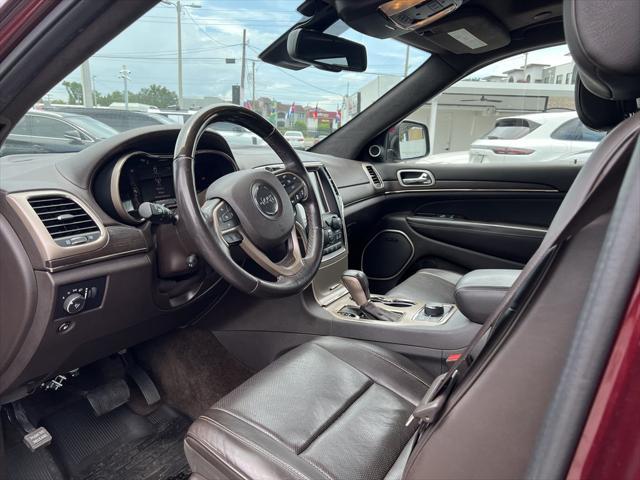 used 2016 Jeep Grand Cherokee car, priced at $18,524