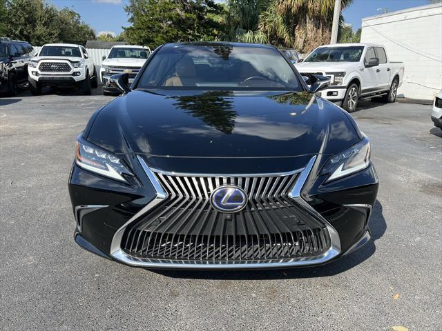 used 2019 Lexus ES 300h car, priced at $24,999