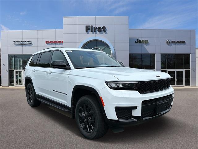 new 2024 Jeep Grand Cherokee L car, priced at $46,580