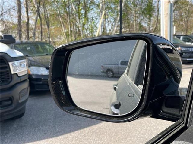 new 2025 Jeep Grand Cherokee car, priced at $45,906