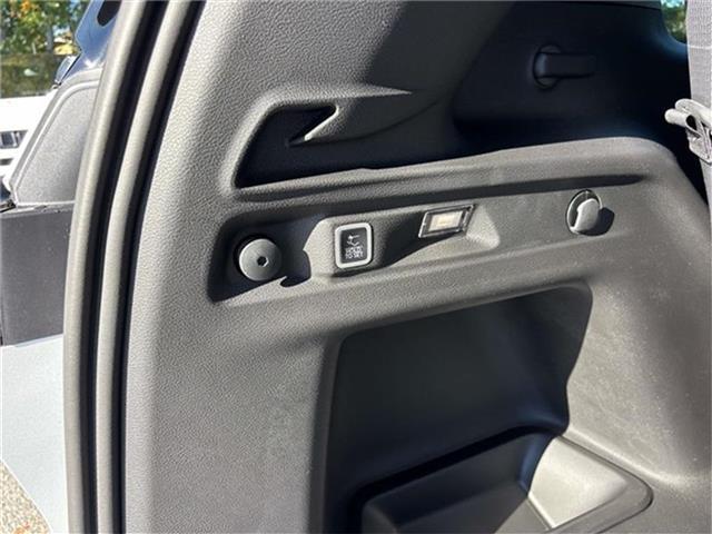 new 2025 Jeep Grand Cherokee L car, priced at $46,725