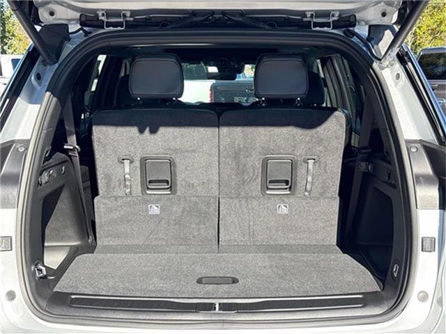 new 2025 Jeep Grand Cherokee L car, priced at $46,725