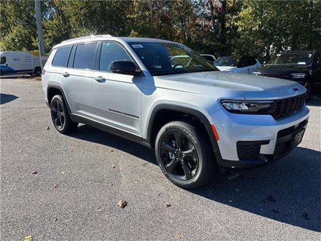 new 2025 Jeep Grand Cherokee L car, priced at $46,725