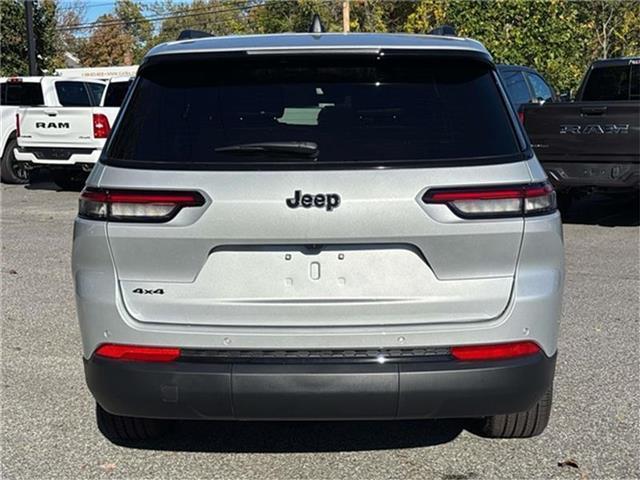 new 2025 Jeep Grand Cherokee L car, priced at $46,725