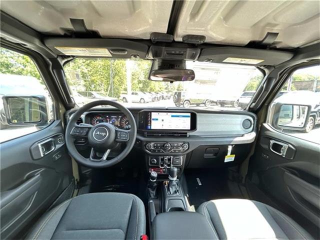 new 2025 Jeep Wrangler car, priced at $55,165
