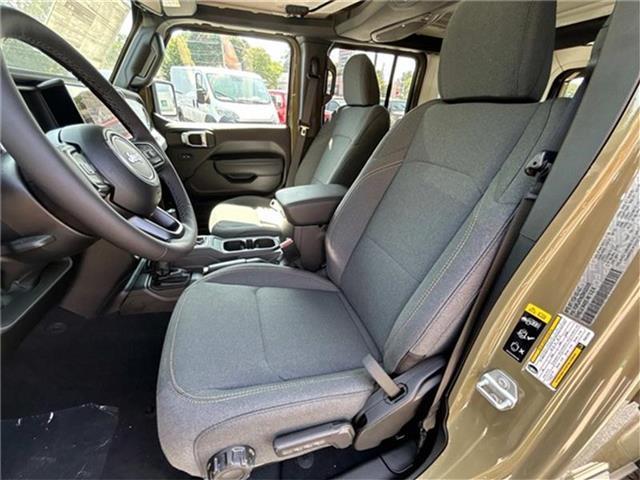 new 2025 Jeep Wrangler car, priced at $55,165