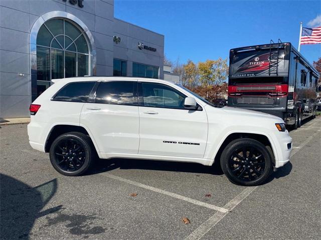 used 2021 Jeep Grand Cherokee car, priced at $27,995