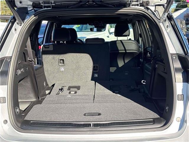 new 2025 Jeep Grand Cherokee L car, priced at $46,725