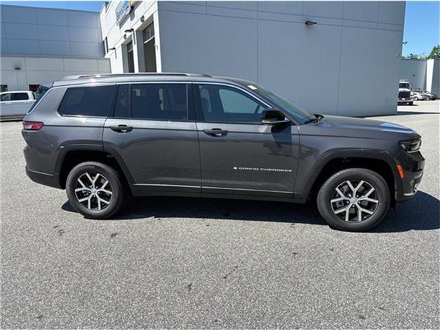 new 2024 Jeep Grand Cherokee L car, priced at $51,295