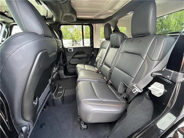 new 2025 Jeep Wrangler car, priced at $53,322