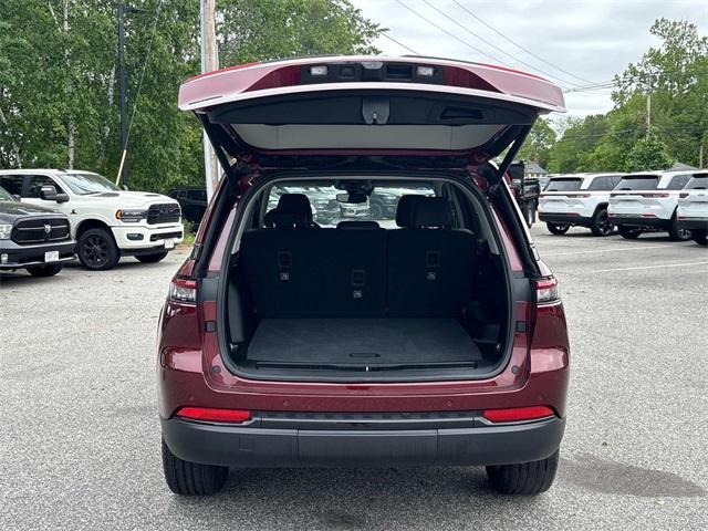 used 2023 Jeep Grand Cherokee car, priced at $36,995