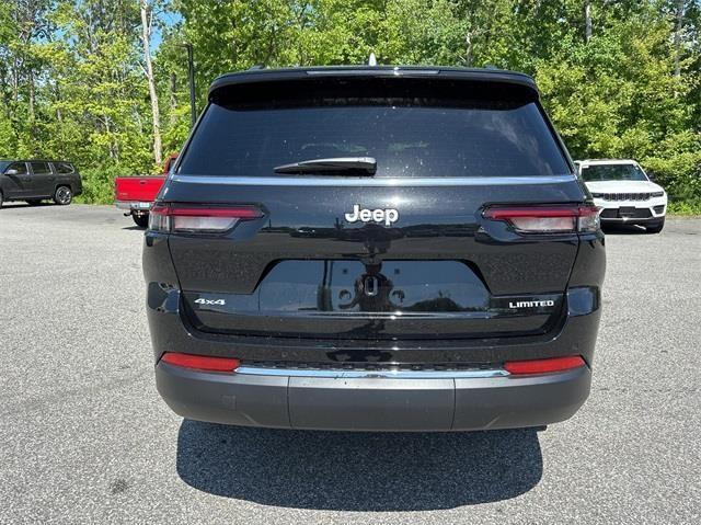 new 2024 Jeep Grand Cherokee L car, priced at $45,695