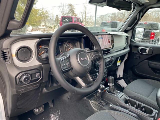 new 2025 Jeep Wrangler car, priced at $48,840