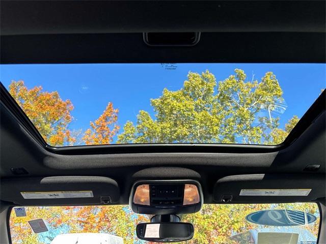 used 2019 Jeep Grand Cherokee car, priced at $20,995