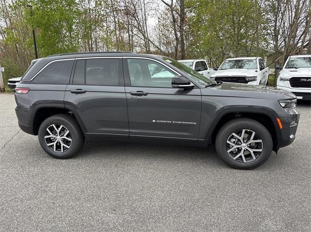 new 2024 Jeep Grand Cherokee car, priced at $43,195