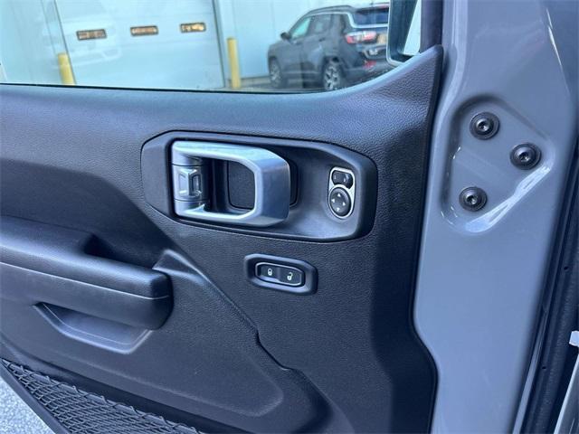 used 2021 Jeep Gladiator car, priced at $31,995