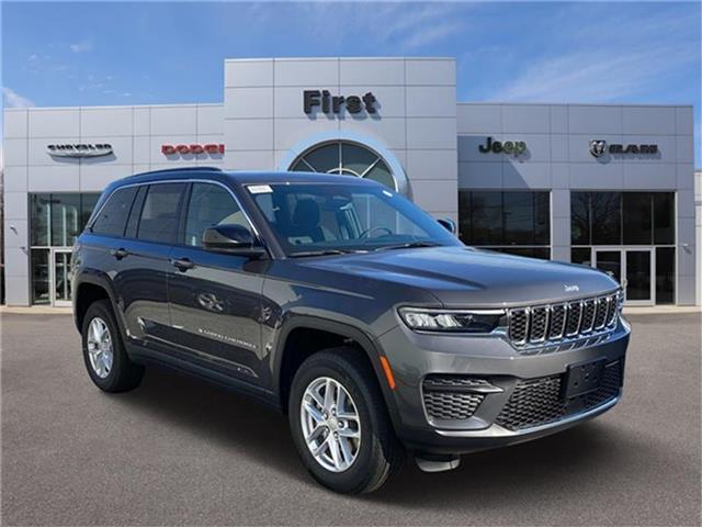 new 2024 Jeep Grand Cherokee car, priced at $38,675