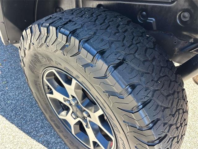 used 2019 Jeep Wrangler Unlimited car, priced at $28,995