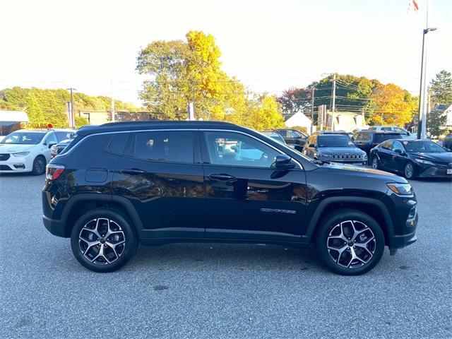 new 2025 Jeep Compass car, priced at $33,435