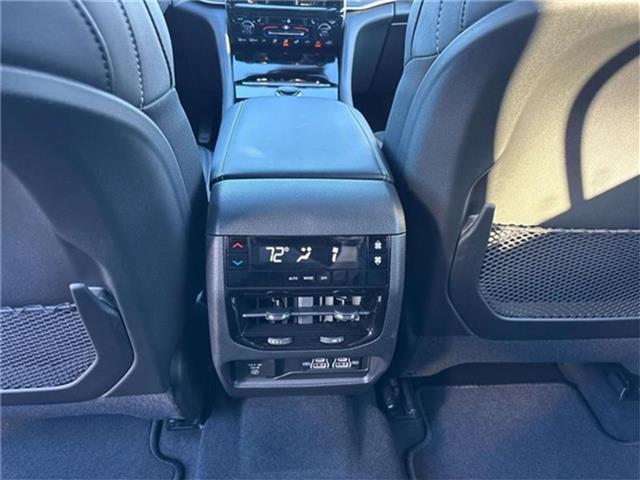 new 2025 Jeep Grand Cherokee L car, priced at $46,725