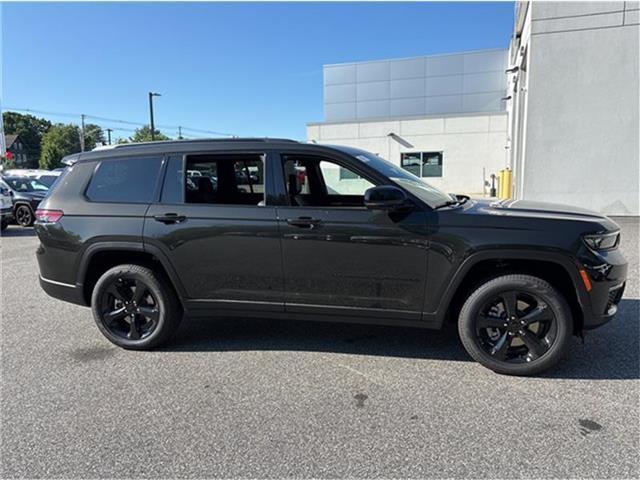 new 2024 Jeep Grand Cherokee L car, priced at $56,635