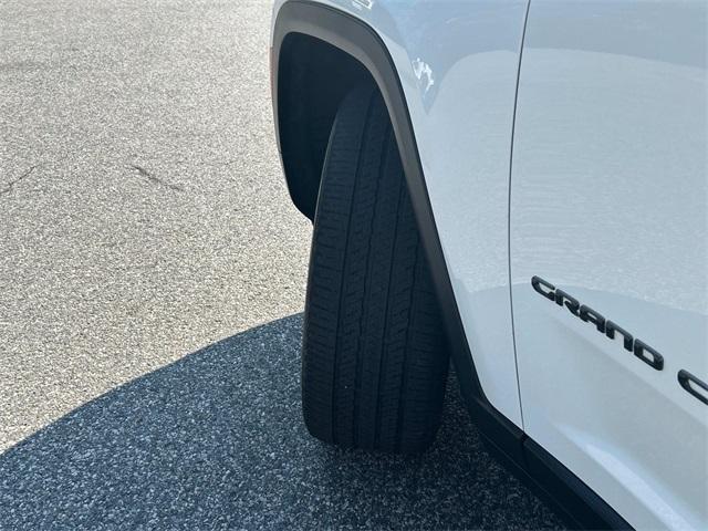 used 2022 Jeep Grand Cherokee L car, priced at $33,900