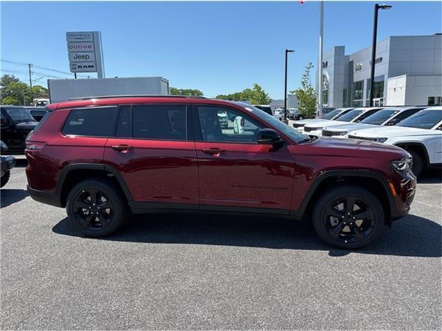 new 2024 Jeep Grand Cherokee L car, priced at $56,635