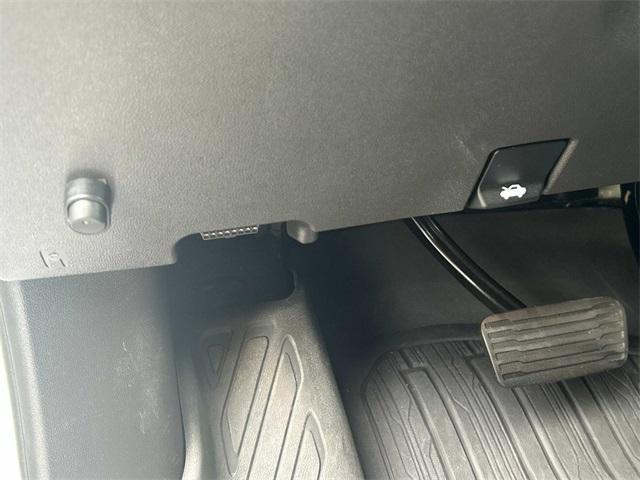 used 2023 GMC Sierra 1500 car, priced at $40,995