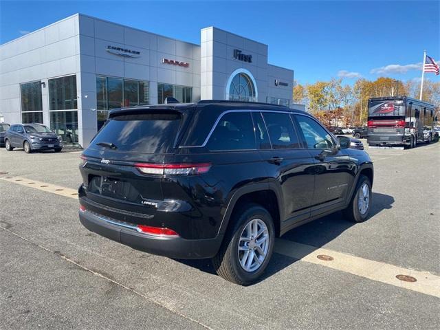 new 2025 Jeep Grand Cherokee car, priced at $39,175