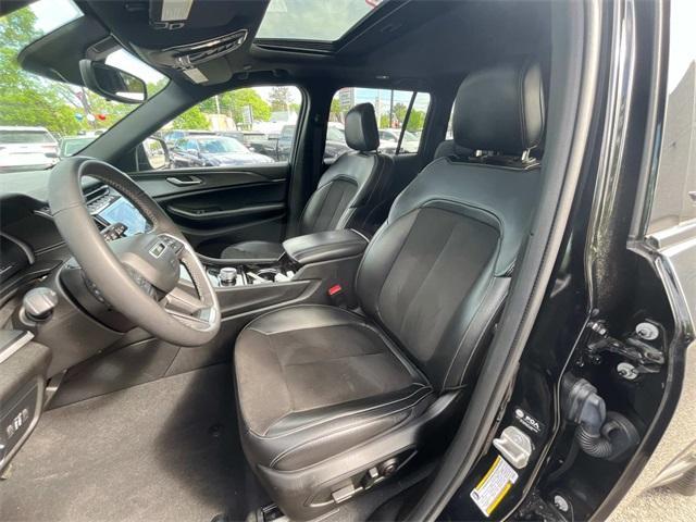 used 2023 Jeep Grand Cherokee car, priced at $36,995