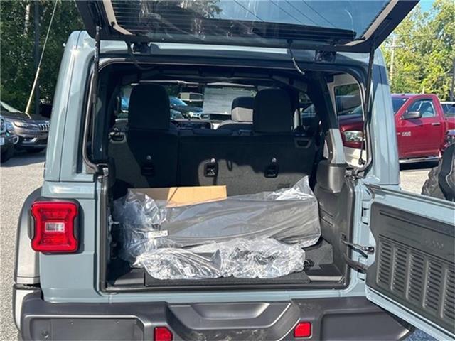 new 2025 Jeep Wrangler car, priced at $56,115