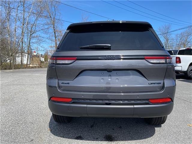 new 2024 Jeep Grand Cherokee car, priced at $54,535