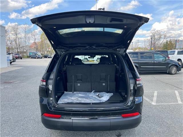 new 2025 Jeep Grand Cherokee L car, priced at $45,117