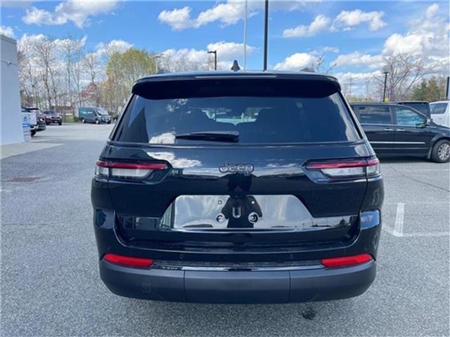 new 2025 Jeep Grand Cherokee L car, priced at $45,117