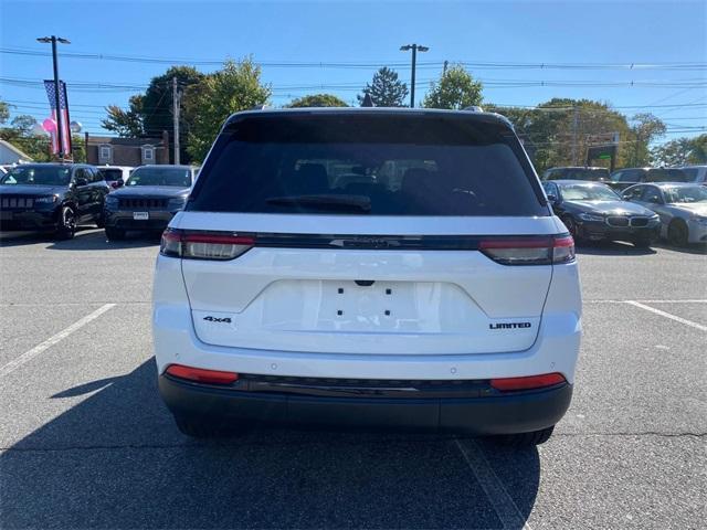 new 2025 Jeep Grand Cherokee car, priced at $45,825