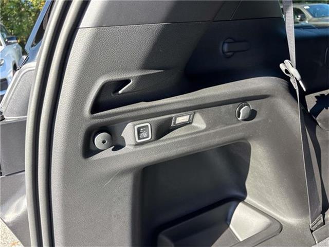new 2025 Jeep Grand Cherokee L car, priced at $46,725