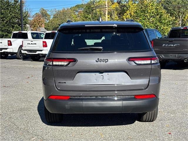 new 2025 Jeep Grand Cherokee L car, priced at $46,725