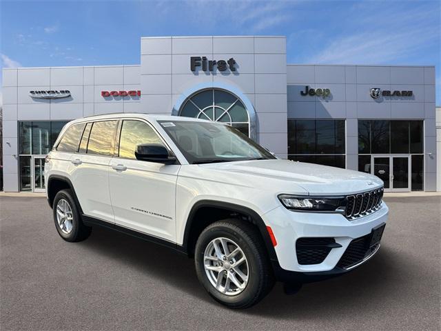 new 2024 Jeep Grand Cherokee car, priced at $38,080