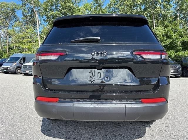 new 2024 Jeep Grand Cherokee L car, priced at $47,175