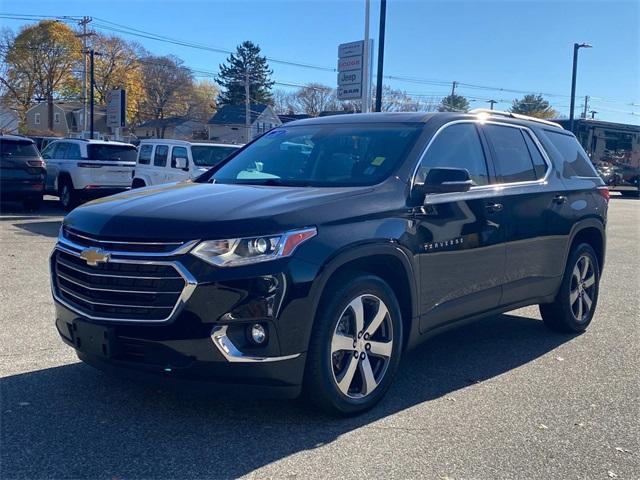 used 2021 Chevrolet Traverse car, priced at $31,495