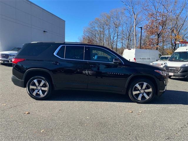 used 2021 Chevrolet Traverse car, priced at $31,495