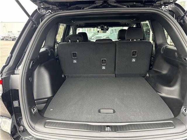 used 2025 Jeep Grand Cherokee car, priced at $42,175