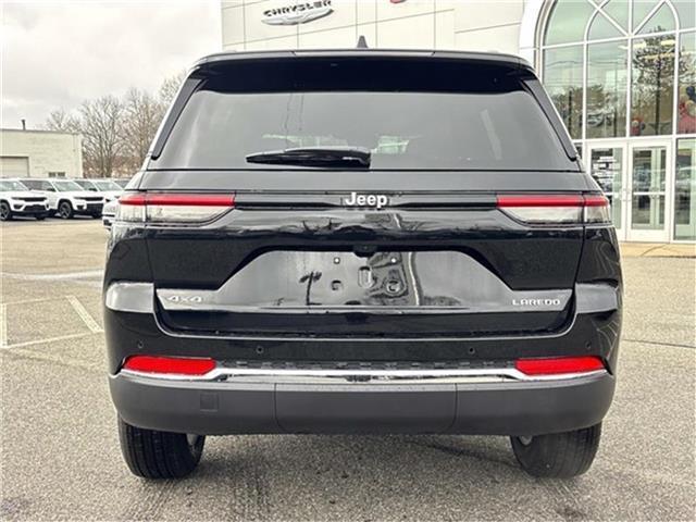 used 2025 Jeep Grand Cherokee car, priced at $42,175