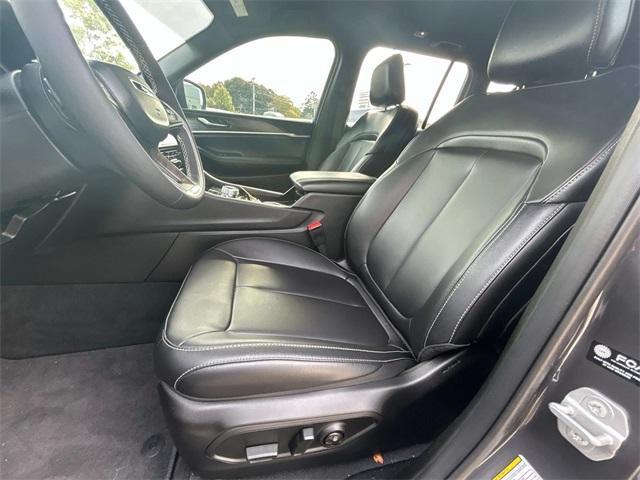 used 2025 Jeep Grand Cherokee car, priced at $41,997