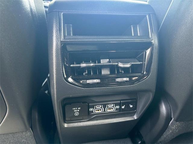 used 2025 Jeep Grand Cherokee car, priced at $41,997