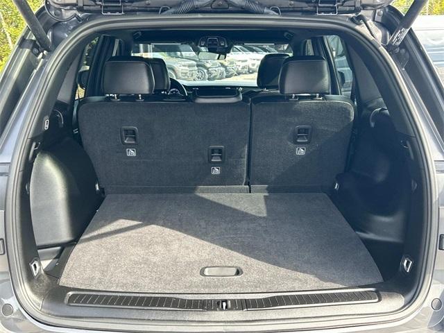 used 2025 Jeep Grand Cherokee car, priced at $41,997